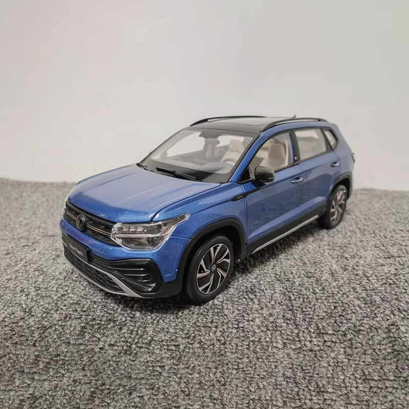 Original 1:18 Volkswagen Tharu 2023 SUV Alloy Diecast Model