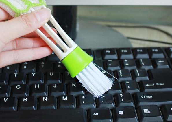 Multi Dust Brush