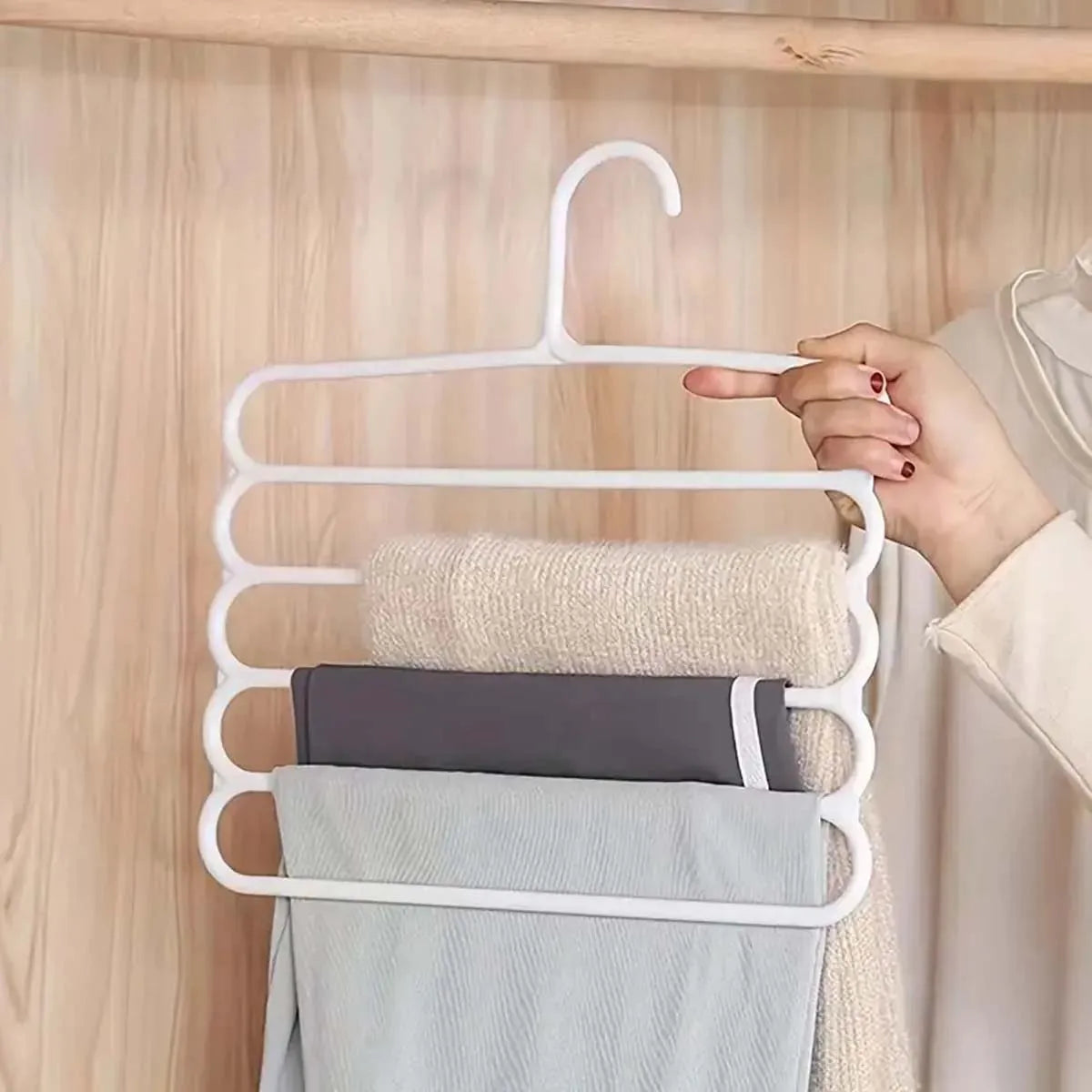 10-Pack Metal Traceless Hangers | Non-Slip Heavy-Duty Space Saving Closet Hangers for Bedroom Wardrobes
