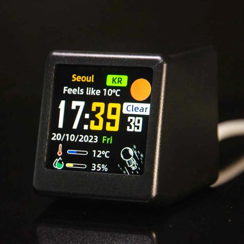 Mini WiFi Desktop Weather Digital Clock Station with IPS LCD Screen