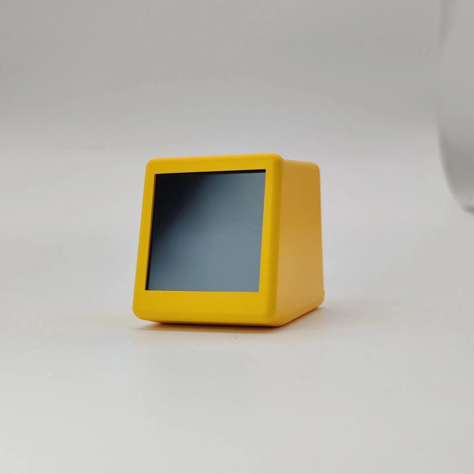 Mini WiFi Desktop Weather Digital Clock Station with IPS LCD Screen