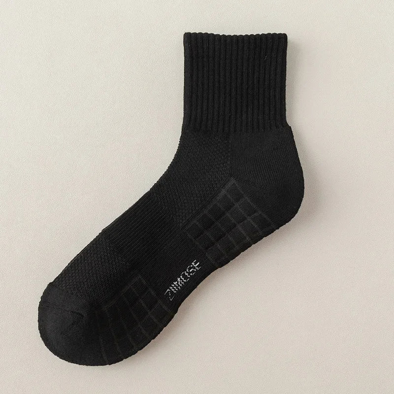 10-Pack Thick Cotton Tube Socks – Deodorant Winter Basketball Crew Socks for Men & Women