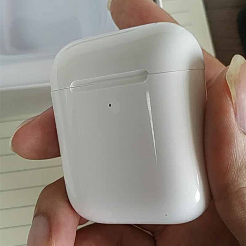 i80 TWS Wireless Earbuds